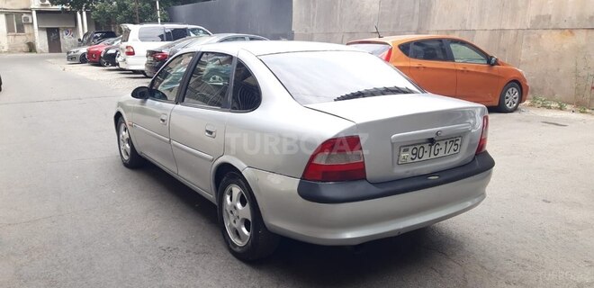 Opel Vectra 1997, 195,241 km - 1.8 l - Bakı