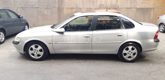 Opel Vectra 1997, 195,241 km - 1.8 l - Bakı