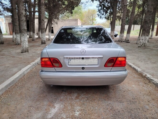Mercedes E 200 1996, 264,982 km - 2.0 l - Sumqayıt