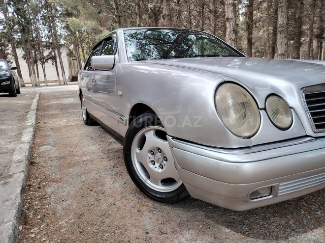 Mercedes E 200 1996, 264,982 km - 2.0 l - Sumqayıt