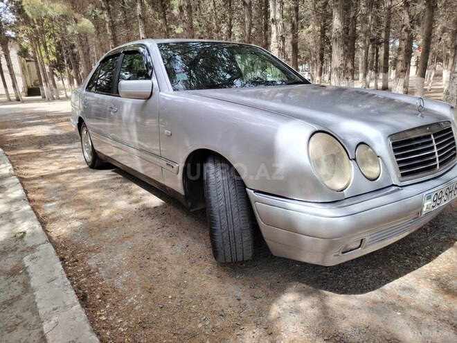 Mercedes E 200 1996, 264,982 km - 2.0 l - Sumqayıt