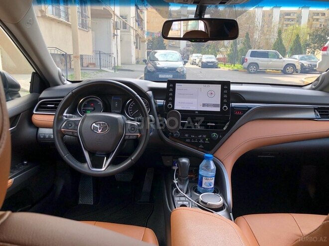 Toyota Camry 2023, 35,800 km - 2.5 l - Bakı