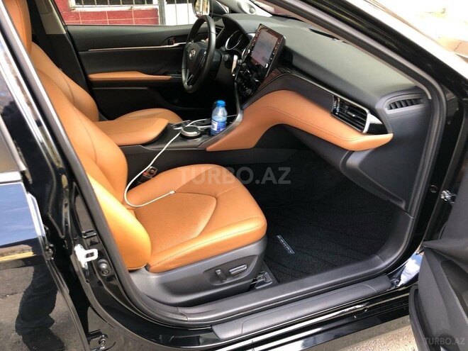 Toyota Camry 2023, 35,800 km - 2.5 l - Bakı