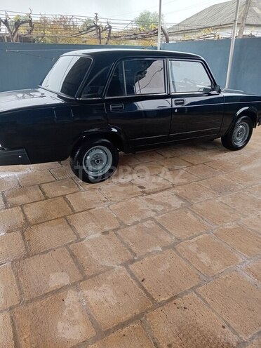 LADA (VAZ) 2107 2011, 95,000 km - 1.6 l - Salyan