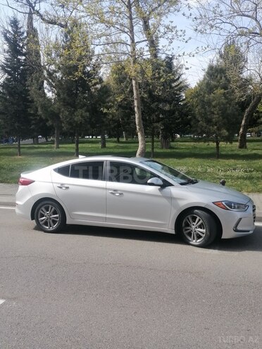 Hyundai Elantra 2017, 88,000 km - 2.0 л - Bakı