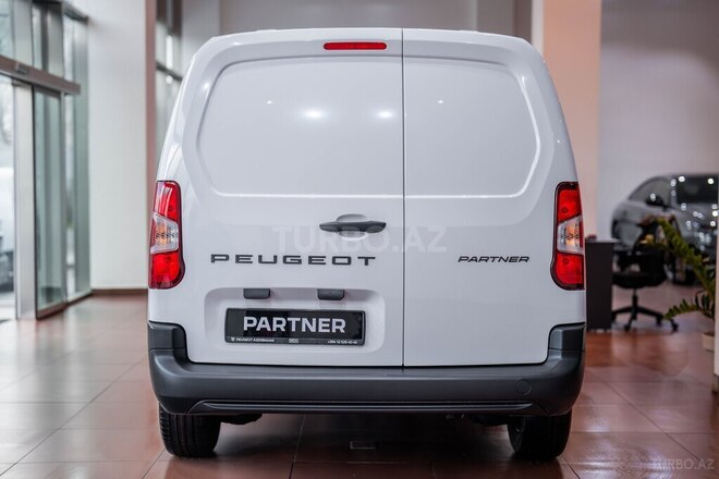 Peugeot Partner-7
