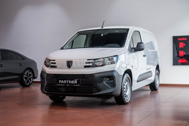Peugeot Partner-1