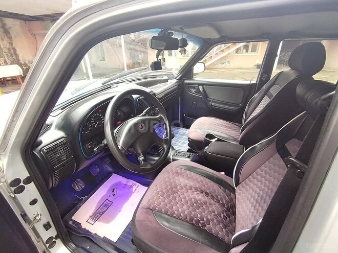 GAZ 31105 2005, 365,973 km - 2.4 l - Qazax