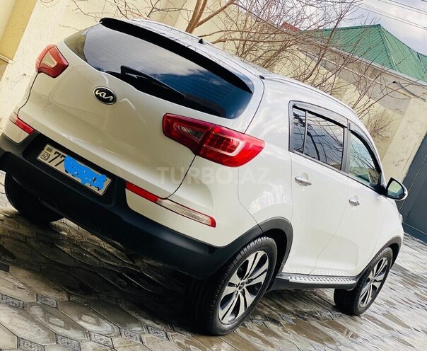 Kia Sportage 2010, 196,000 km - 2.0 l - Bakı
