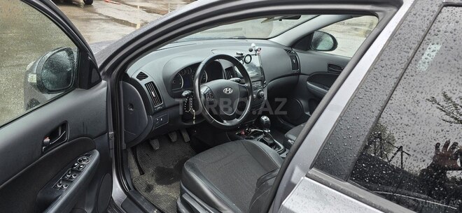 Hyundai i30 2011, 238,952 km - 1.4 л - Bakı