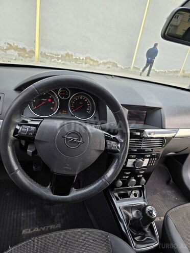 Opel Astra 2009, 345,000 km - 1.4 l - Bakı