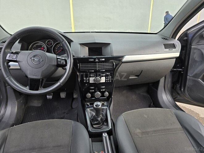 Opel Astra 2009, 345,000 km - 1.4 l - Bakı