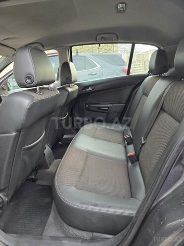 Opel Astra 2009, 345,000 km - 1.4 l - Bakı