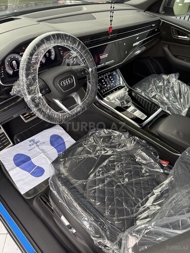 Audi Q8 2023, 47,101 km - 3.0 l - Bakı
