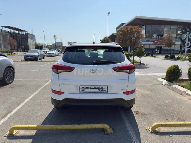 Hyundai Tucson 2016, 245,000 km - 2.0 l - Bakı
