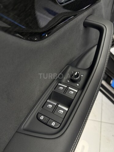 Audi Q8 2023, 47,101 km - 3.0 l - Bakı