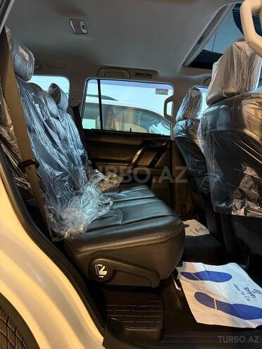 Toyota Land Cruiser Prado 2015, 97,000 km - 2.7 л - Bakı