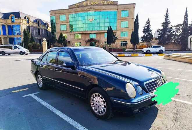 Mercedes E 220 d 2001, 370,000 km - 2.2 l - Bakı