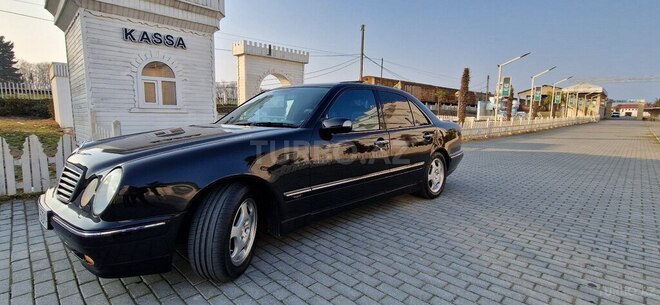 Mercedes E 280 2000, 310,000 km - 2.8 л - Lənkəran