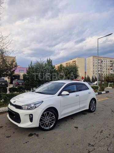 Kia Rio 2021, 140,000 km - 1.6 л - Sumqayıt