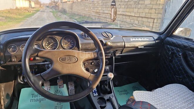 LADA (VAZ) 2106 1998, 80,000 km - 1.5 l - Salyan