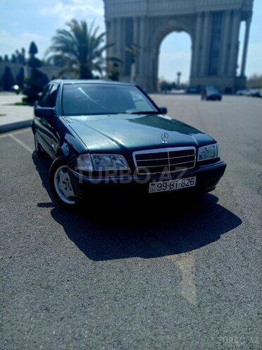 Mercedes C 240 1999, 330,000 km - 2.4 l - Gəncə