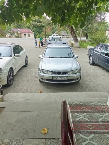 Opel Vectra 1996, 385,000 km - 1.8 l - Bakı