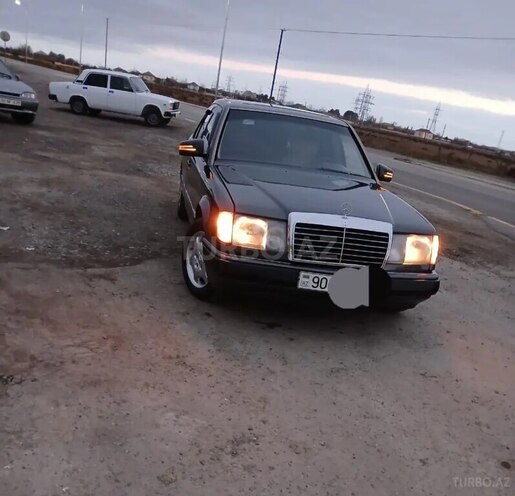 Mercedes E 200 d 1991, 455,428 km - 2.0 l - Neftçala