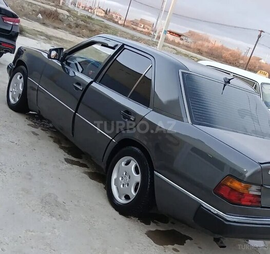 Mercedes E 200 d 1991, 455,428 km - 2.0 l - Neftçala