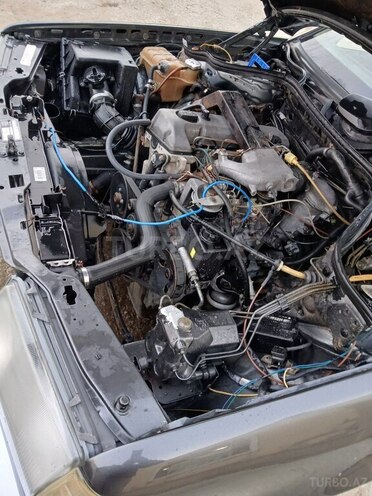 Mercedes E 200 d 1991, 455,428 km - 2.0 l - Neftçala