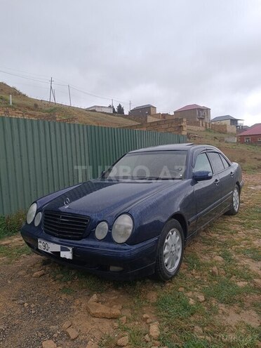 Mercedes E 200 1997, 192,000 km - 2.0 l - Bakı