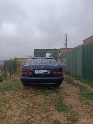 Mercedes E 200 1997, 192,000 km - 2.0 l - Bakı