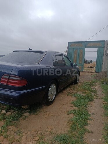 Mercedes E 200 1997, 192,000 km - 2.0 l - Bakı