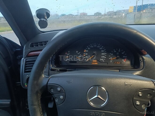Mercedes E 200 1997, 192,000 km - 2.0 l - Bakı