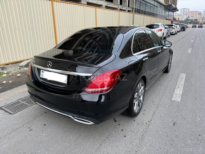 Mercedes C 220 d 2017, 148,000 km - 2.2 l - Bakı
