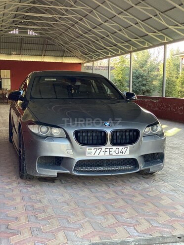 BMW 528 2013, 275,000 km - 2.0 l - Qəbələ