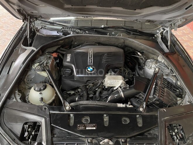 BMW 528 2013, 275,000 km - 2.0 l - Qəbələ