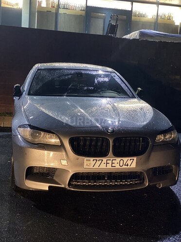 BMW 528 2013, 275,000 km - 2.0 l - Qəbələ