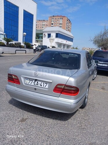 Mercedes E 270 2000, 284,100 km - 2.7 l - Bakı