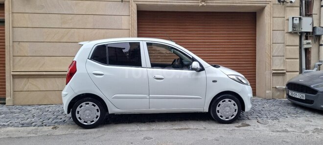 Hyundai i10-9