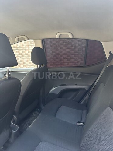 Hyundai i10-14