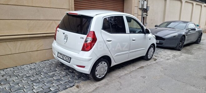 Hyundai i10-12