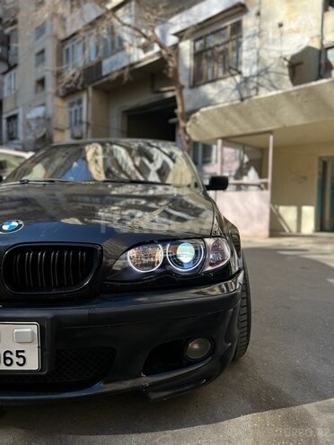 BMW 320-4