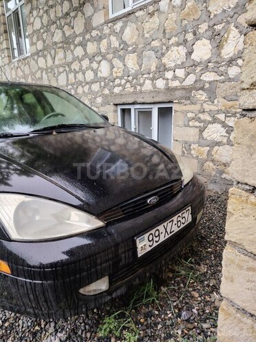 Ford Focus 2001, 256,000 km - 2.0 l - Şəmkir