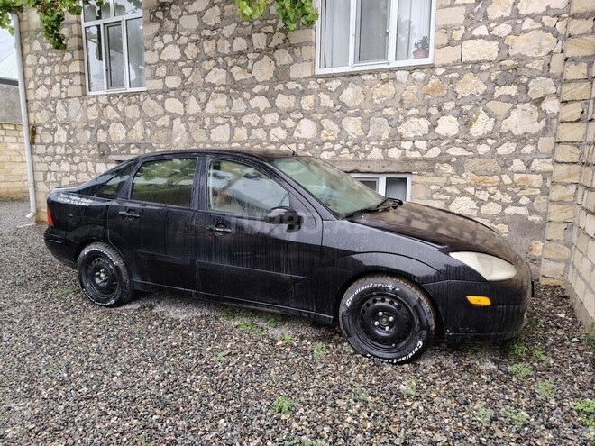 Ford Focus 2001, 256,000 km - 2.0 l - Şəmkir
