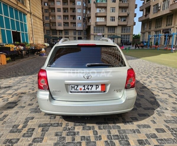 Toyota Avensis 2009, 250,000 km - 2.0 l - Bakı