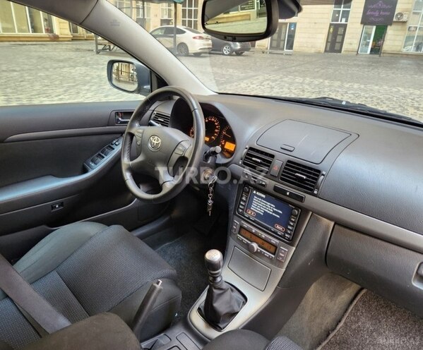 Toyota Avensis 2009, 250,000 km - 2.0 l - Bakı