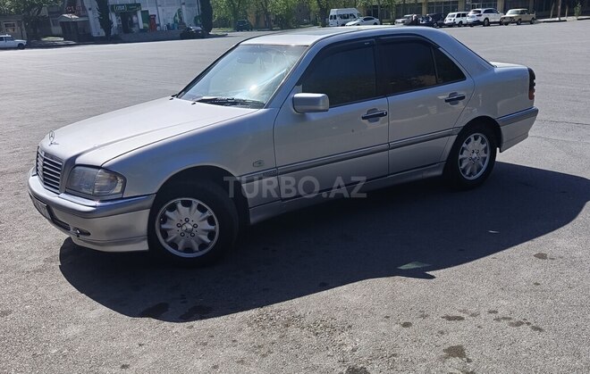 Mercedes C 180 1999, 410,000 km - 1.8 l - Mingəçevir