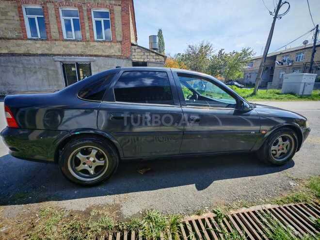 Opel Vectra 1996, 336,843 km - 1.8 l - Zaqatala