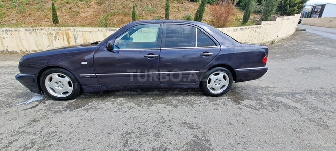 Mercedes E 230 1995, 324,500 km - 2.3 l - Bakı